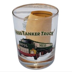 VINTAGE 1996! HESS Collectors Hess Tanker Truck Collectors Glass